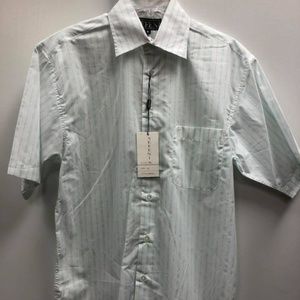 BUTTON UP SHIRT